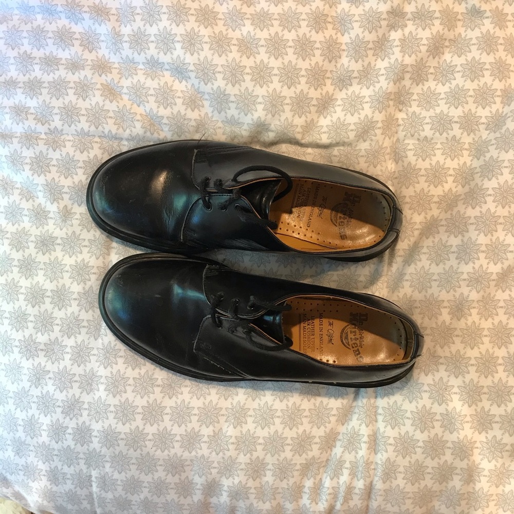 Vintage Dr. Marten’s AirWair Oxford Shoes